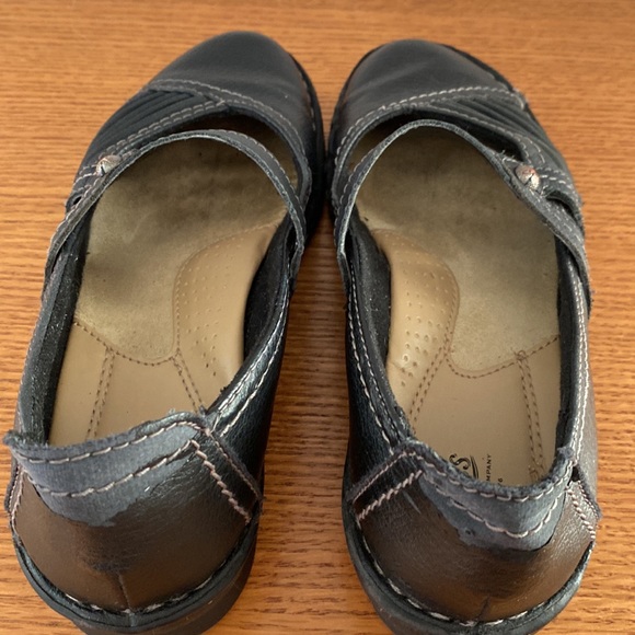 Bass Bryant Mary Jane black leather slip on shoes with white stitching. … - Picture 7 of 13